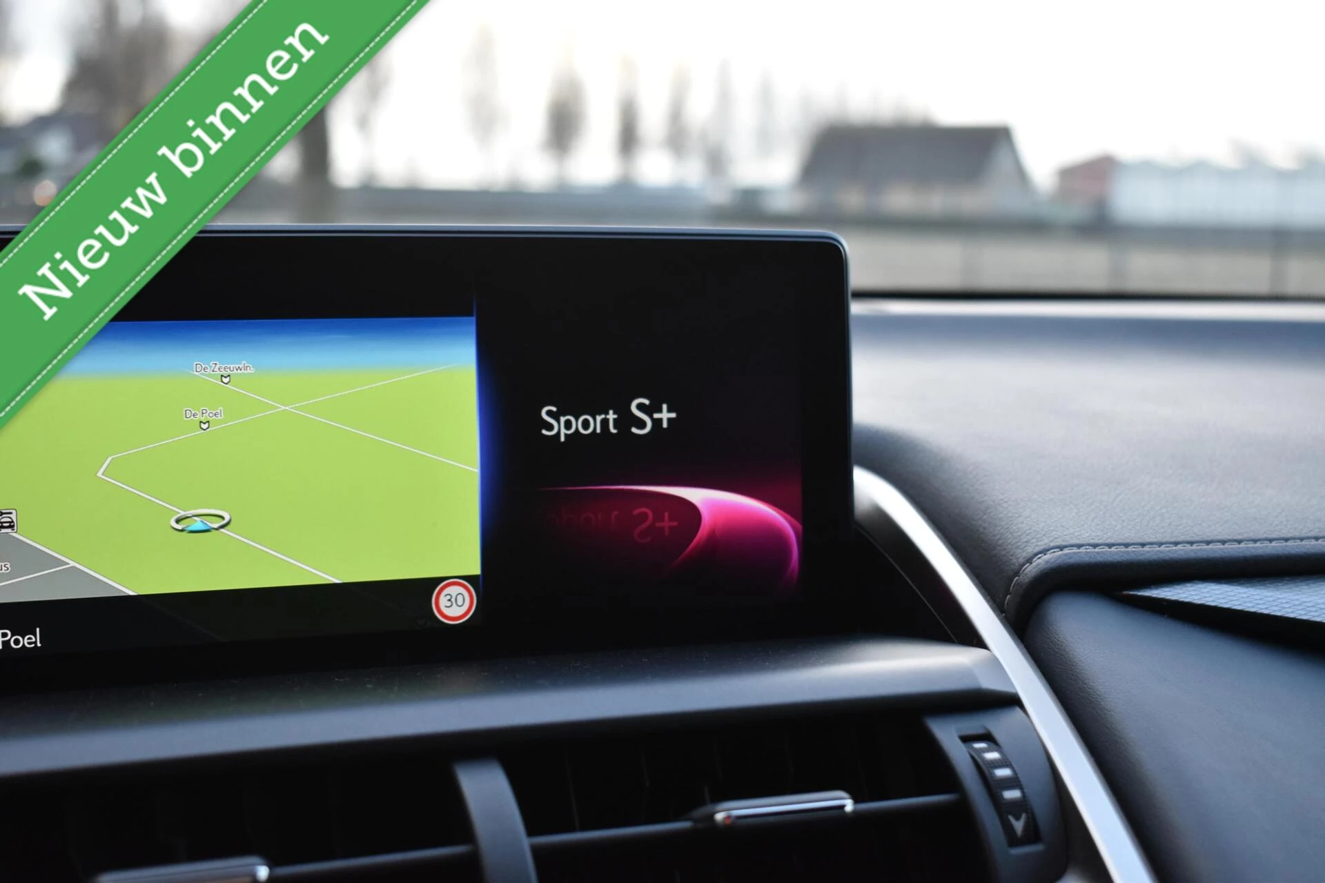 Hoofdafbeelding Lexus NX