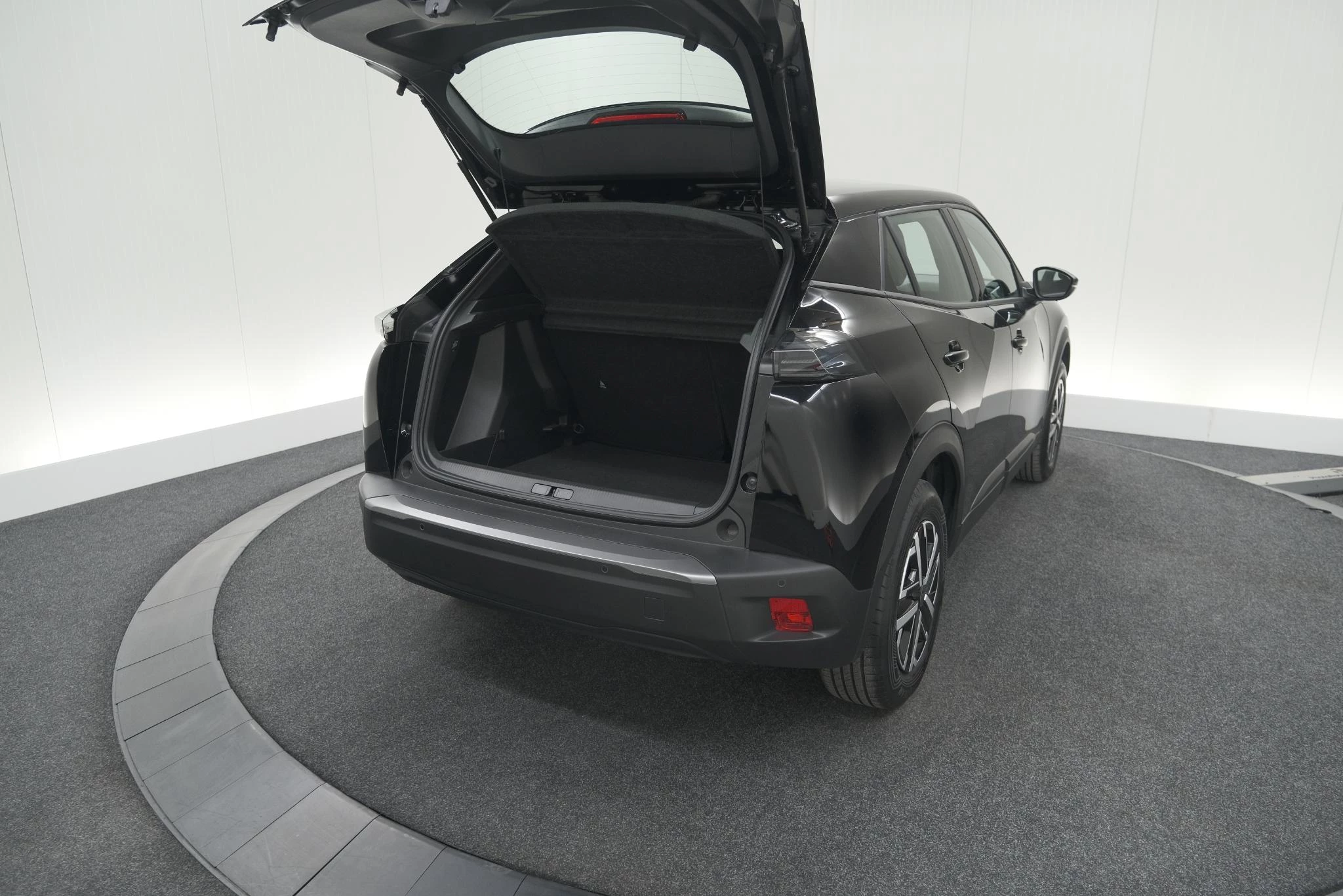 Hoofdafbeelding Peugeot e-2008