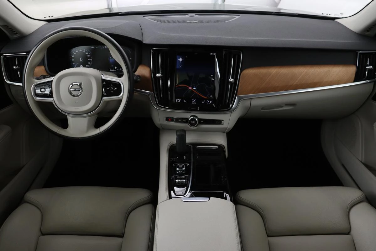 Hoofdafbeelding Volvo V90