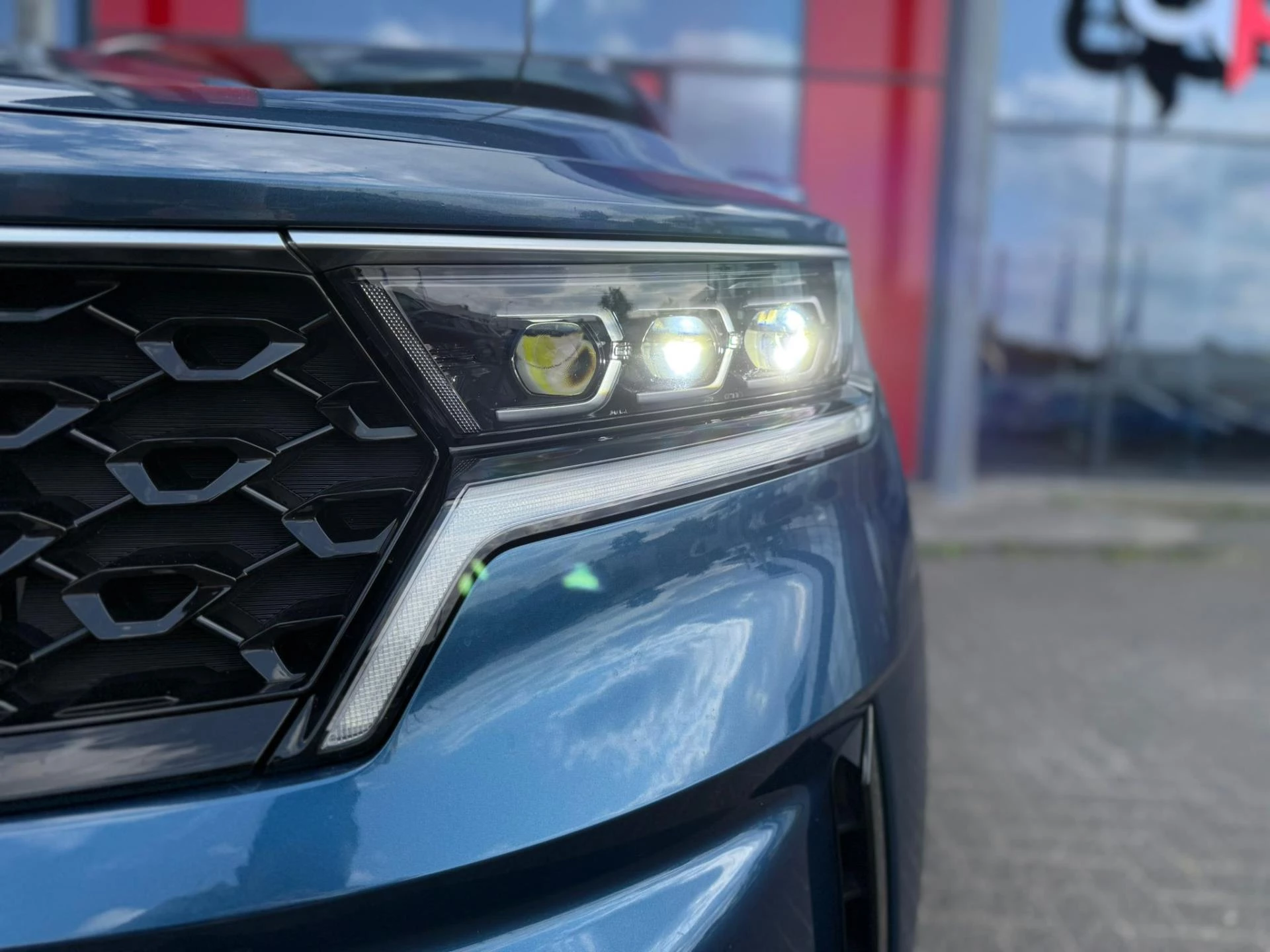 Hoofdafbeelding Kia Sorento