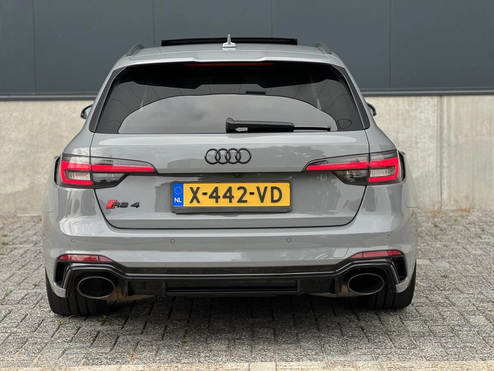 Hoofdafbeelding Audi RS4