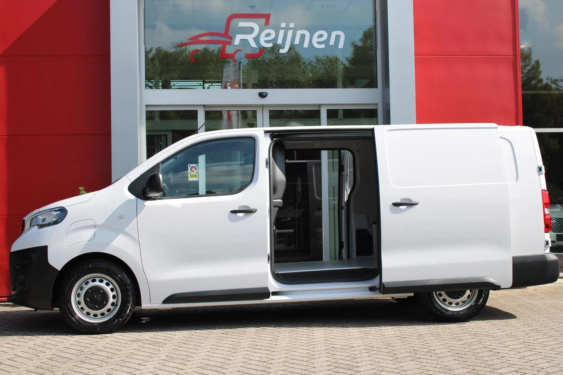 Hoofdafbeelding Peugeot e-Expert