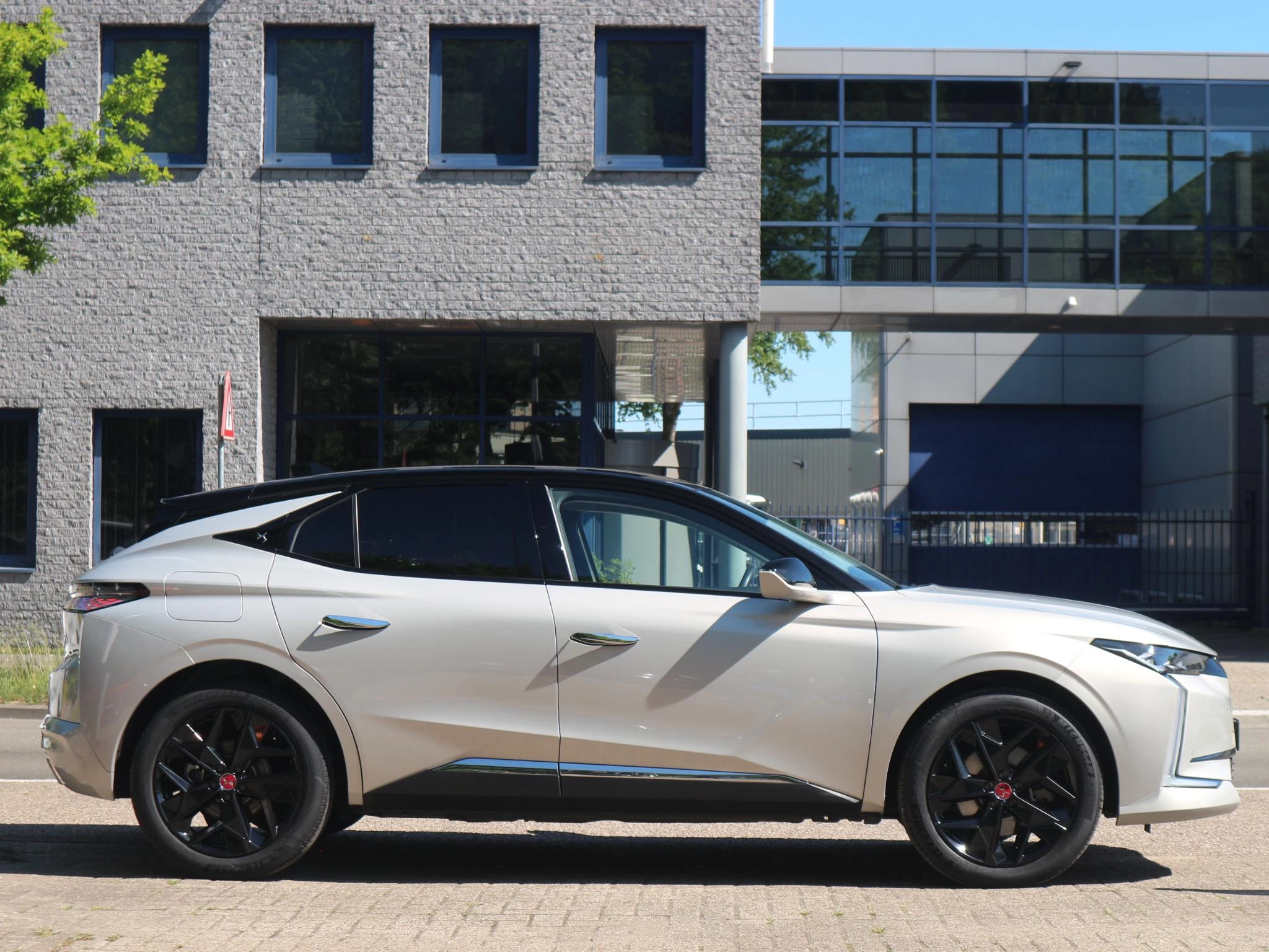 Hoofdafbeelding DS DS 4