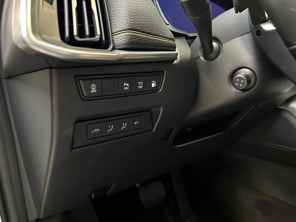 Hoofdafbeelding Mazda CX-60