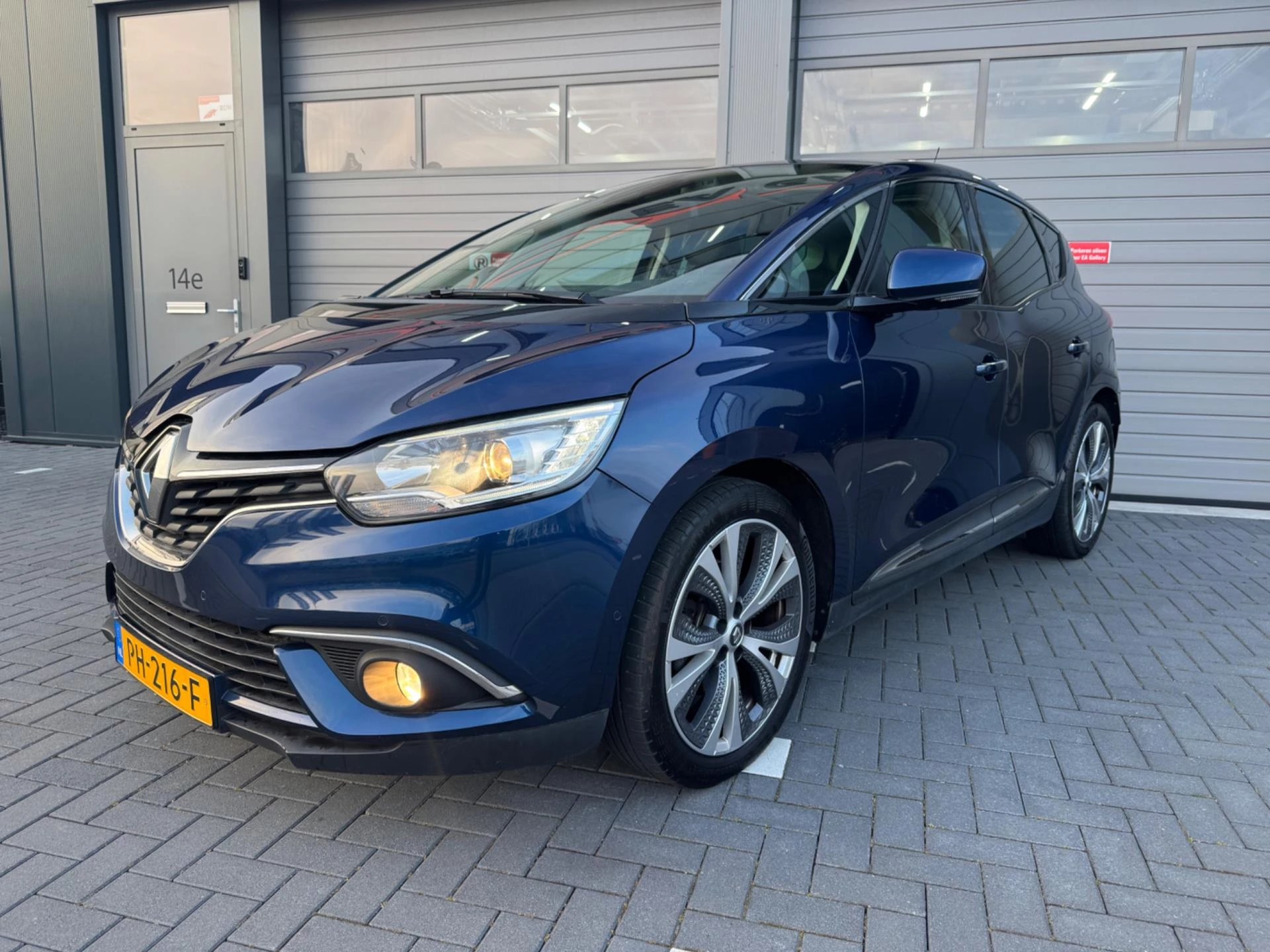Hoofdafbeelding Renault Scénic