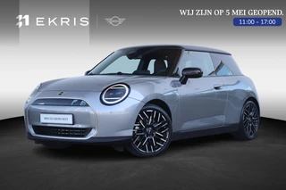 Mini Mini Cooper E Favoured M 40.7 kWh / Pano Dak / Head-Up / Stuur & Stoelverwarming / 18'' LM / Comfort Access / Leder /