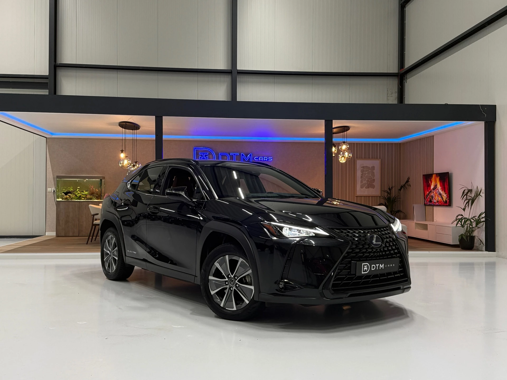 Hoofdafbeelding Lexus UX
