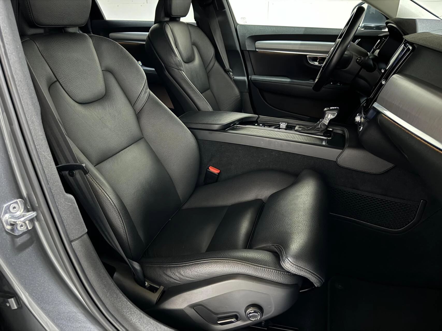 Hoofdafbeelding Volvo V90