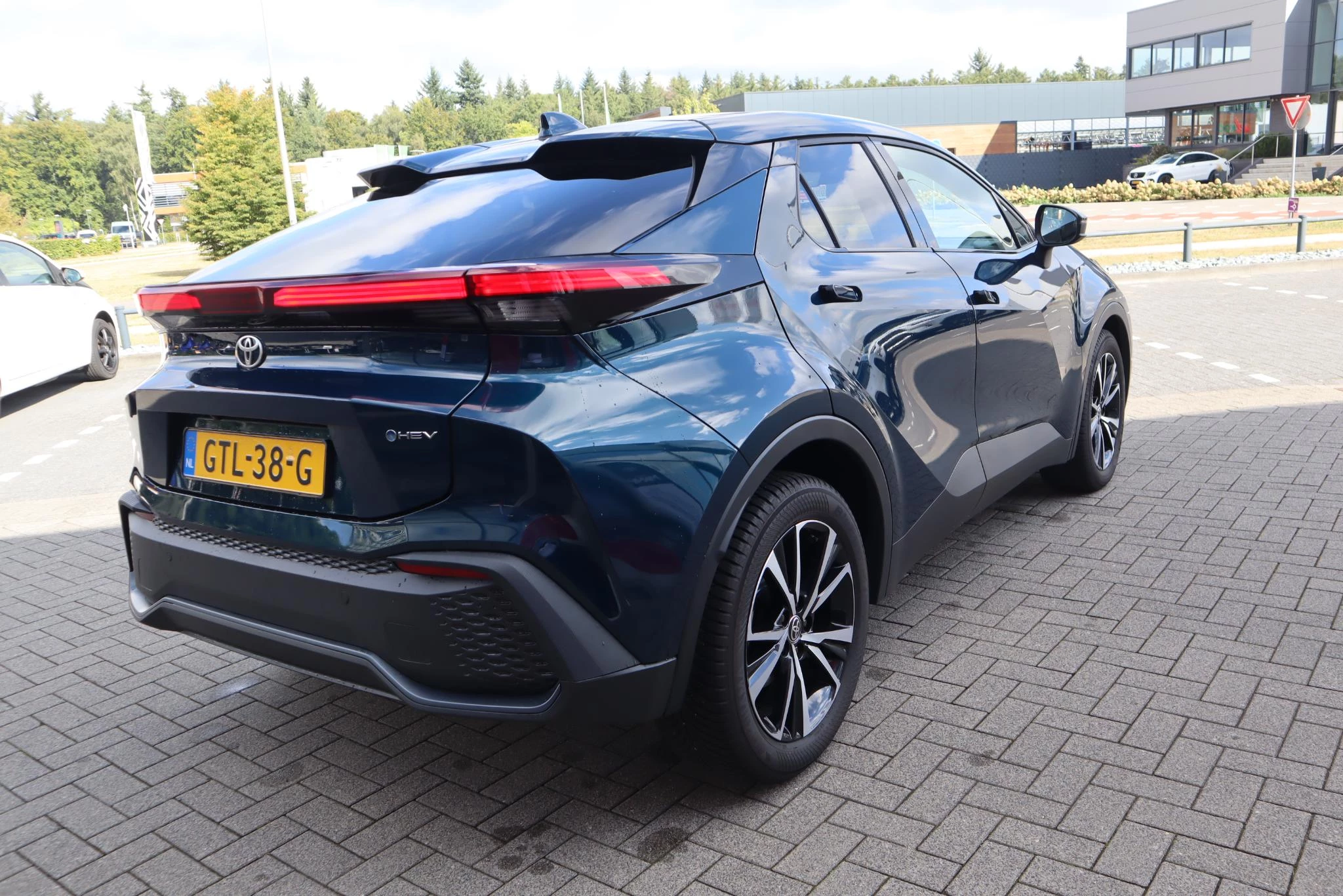 Hoofdafbeelding Toyota C-HR