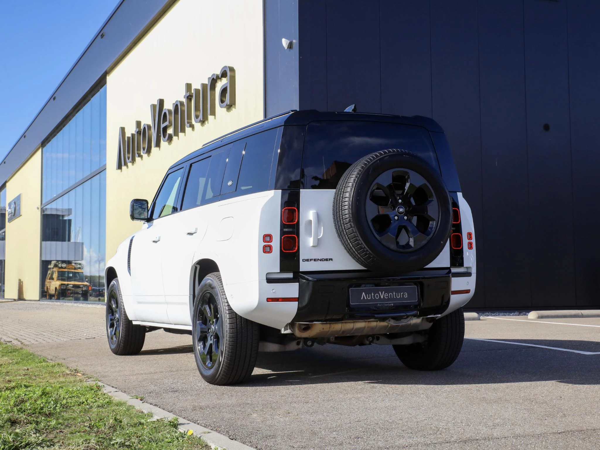Hoofdafbeelding Land Rover Defender