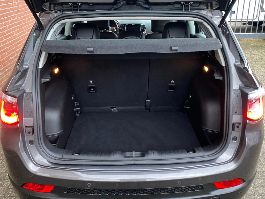 Hoofdafbeelding Jeep Compass