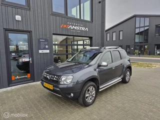 Hoofdafbeelding Dacia Duster Dacia Duster 1.2 TCe 4x2 Lauréate|Trekhaak|Cruise|Navi|Airco|Side bars|