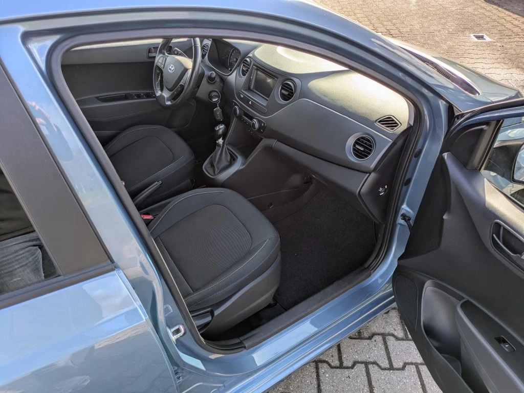 Hoofdafbeelding Hyundai i10