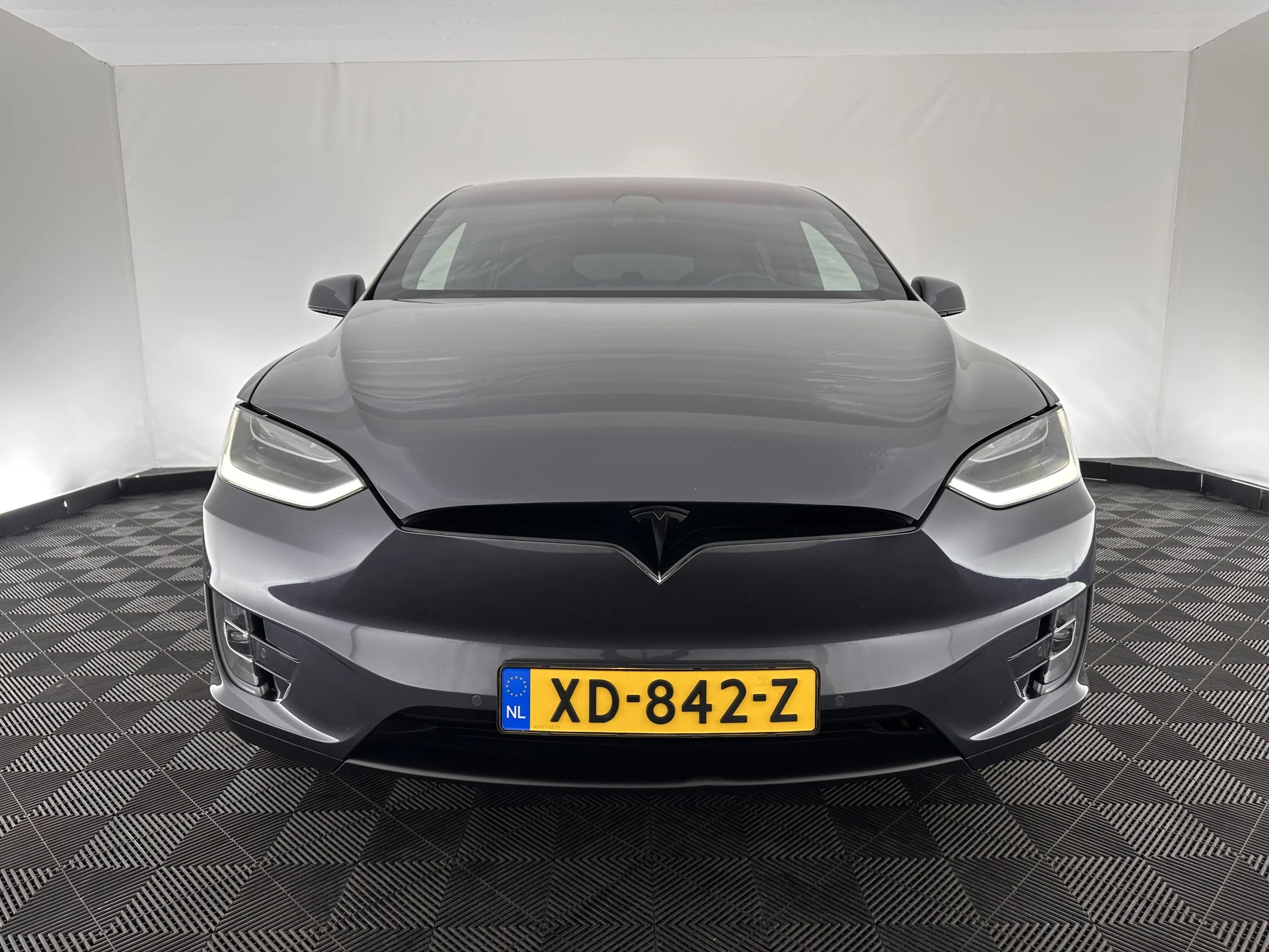 Hoofdafbeelding Tesla Model X