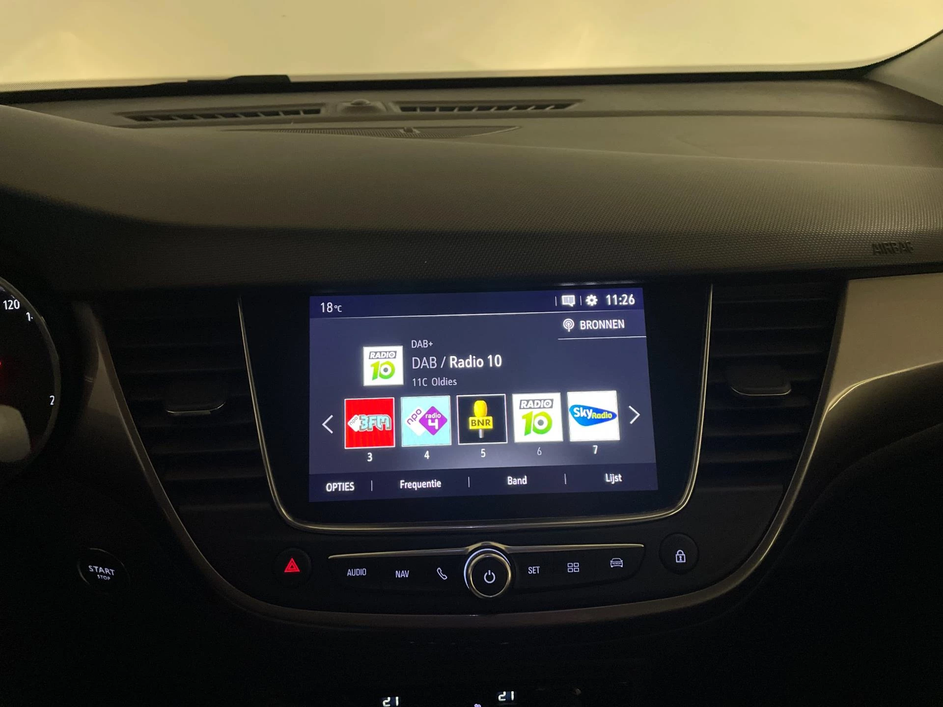 Hoofdafbeelding Opel Crossland X