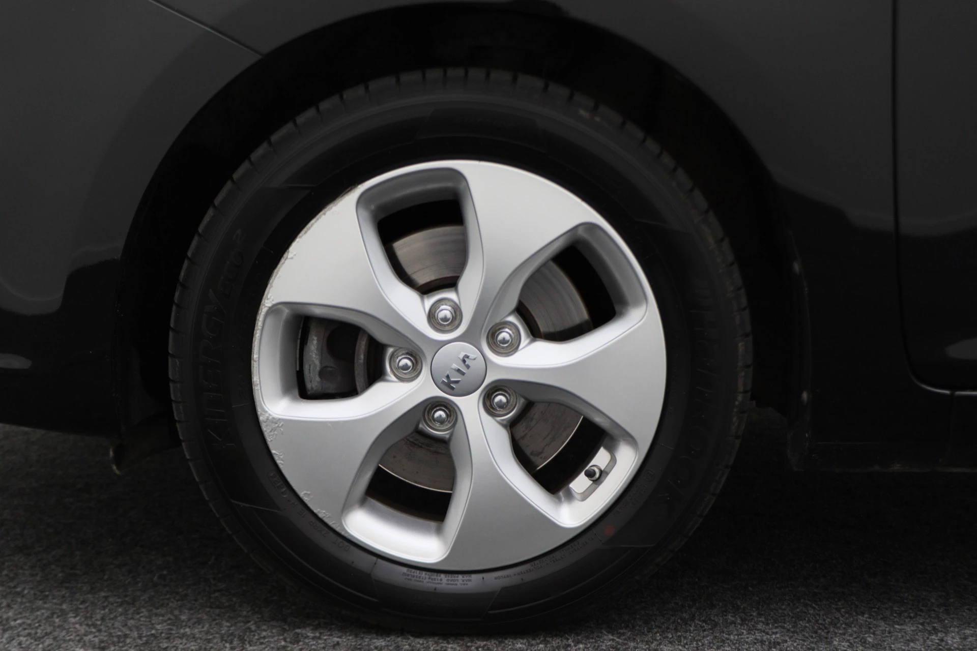 Hoofdafbeelding Kia Carens