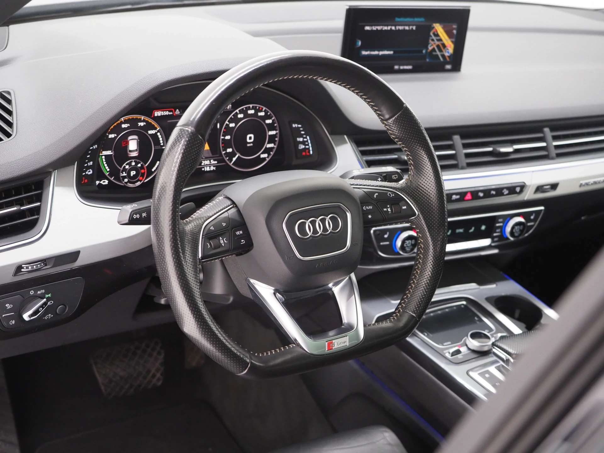 Hoofdafbeelding Audi Q7