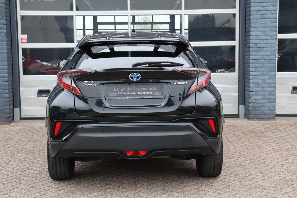 Hoofdafbeelding Toyota C-HR