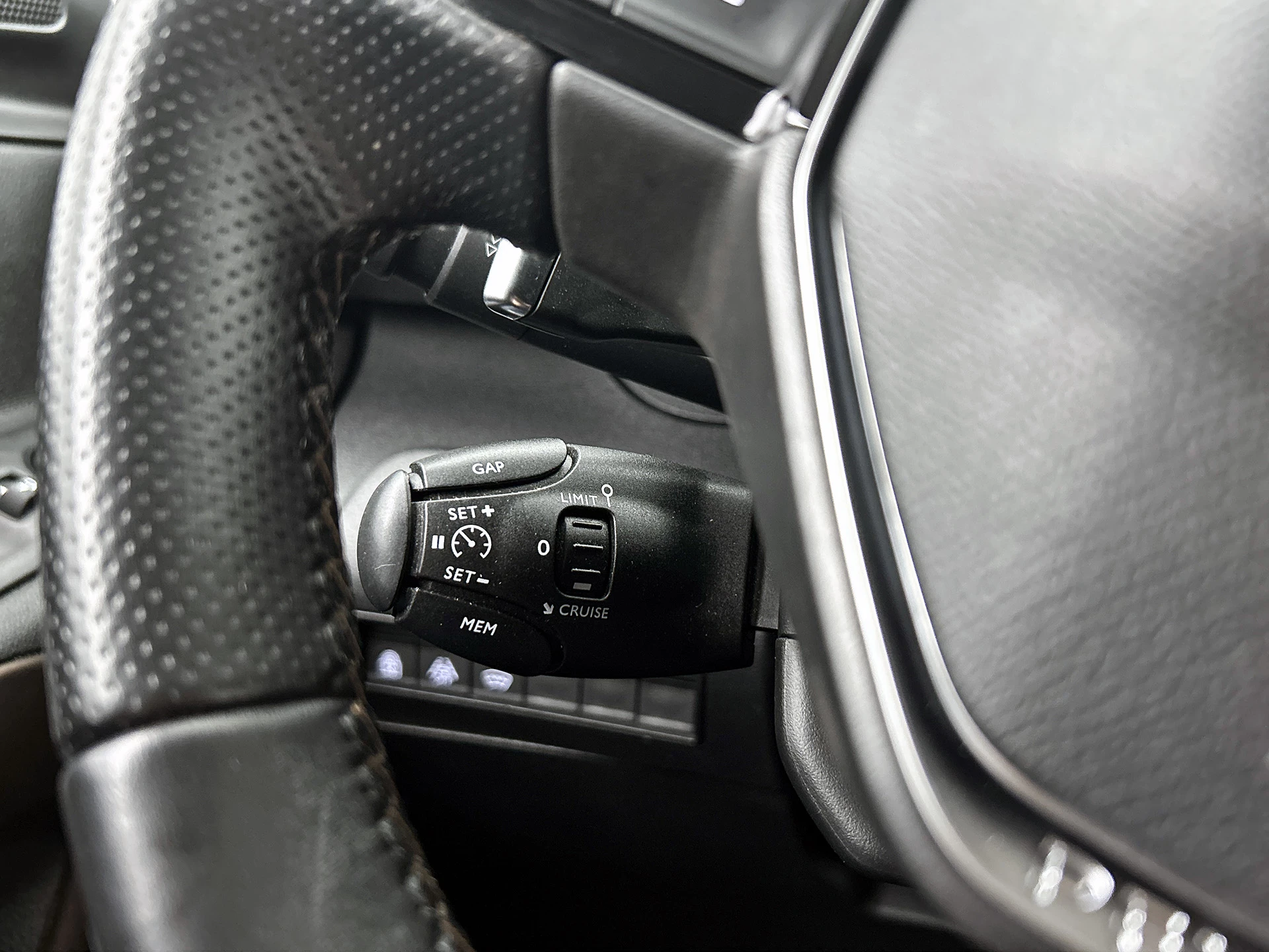 Hoofdafbeelding Peugeot Rifter