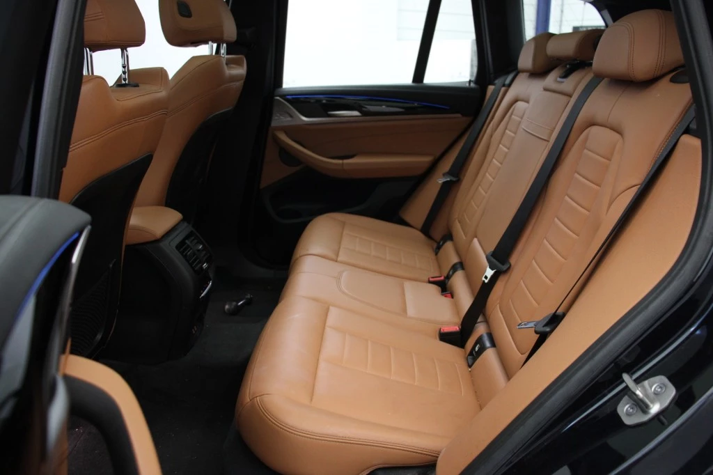 Hoofdafbeelding BMW iX3