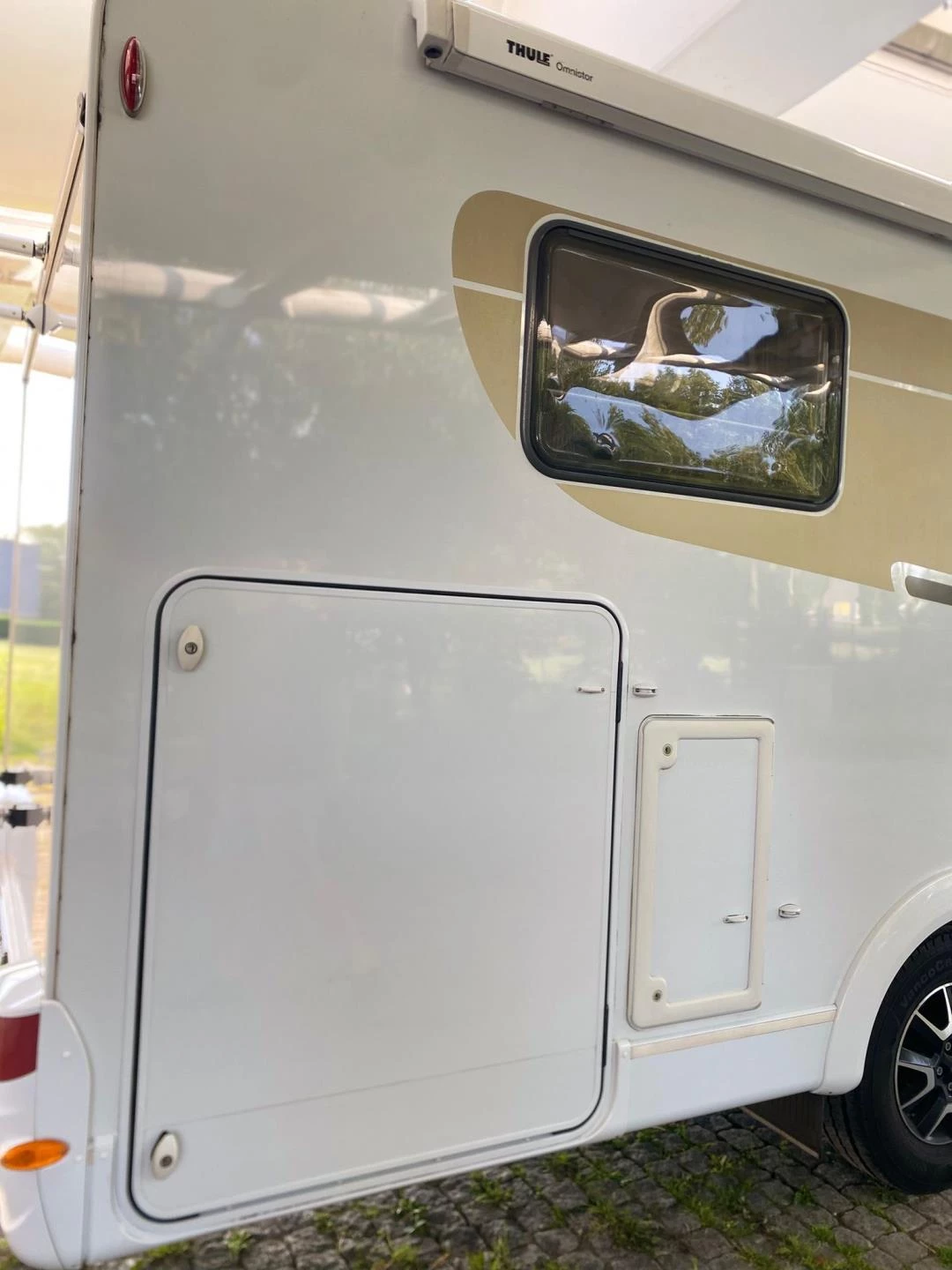 Hoofdafbeelding Carado T447