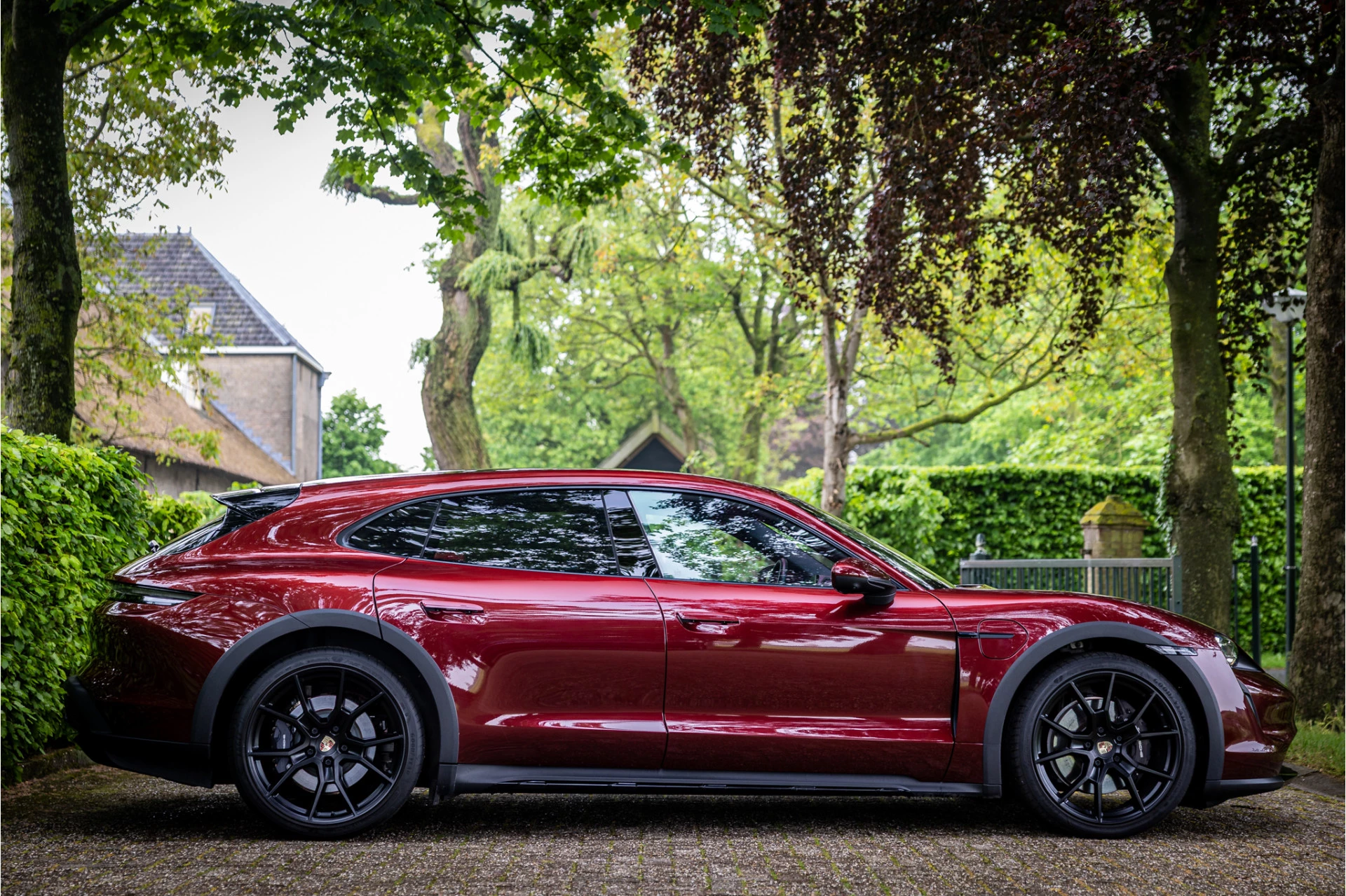 Hoofdafbeelding Porsche Taycan
