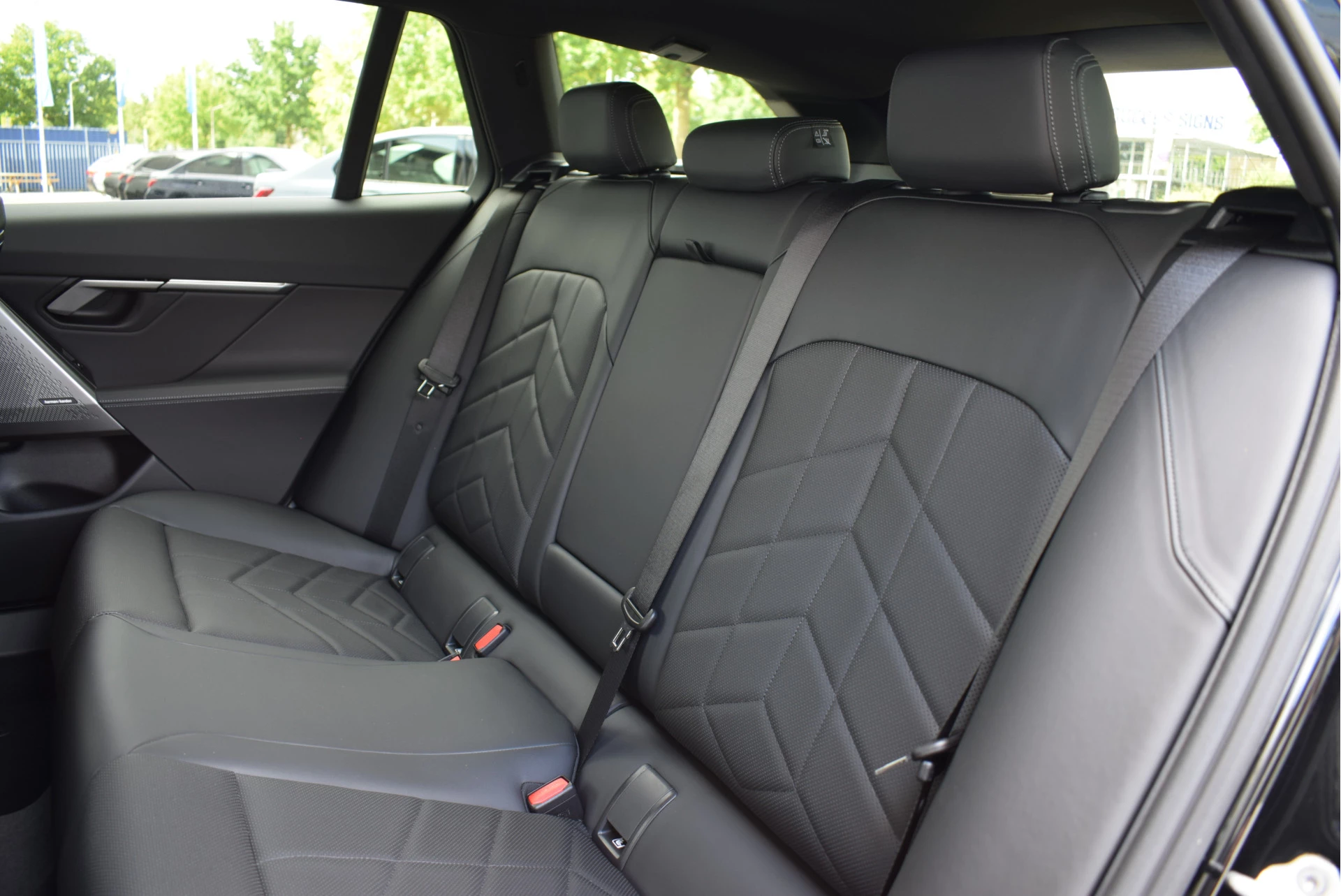 Hoofdafbeelding BMW i5