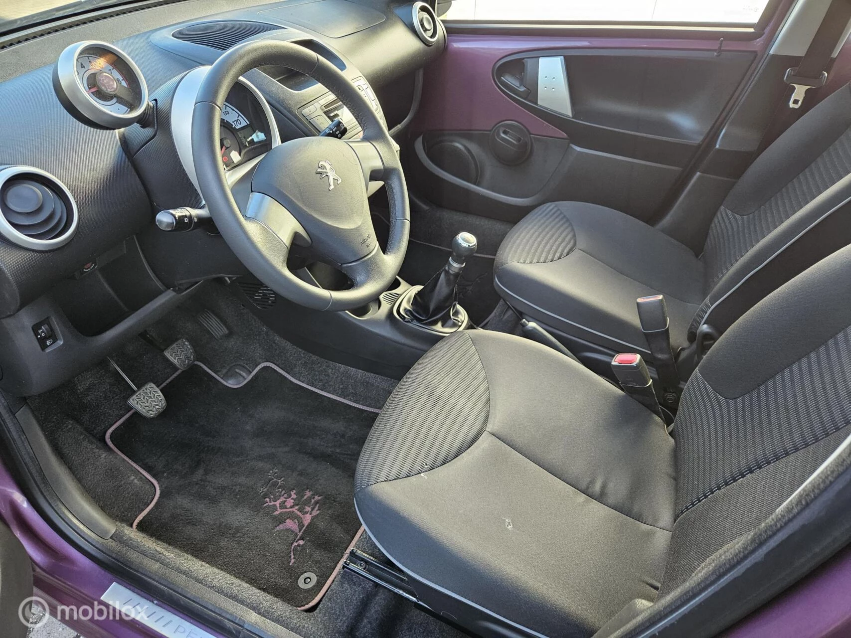 Hoofdafbeelding Peugeot 107