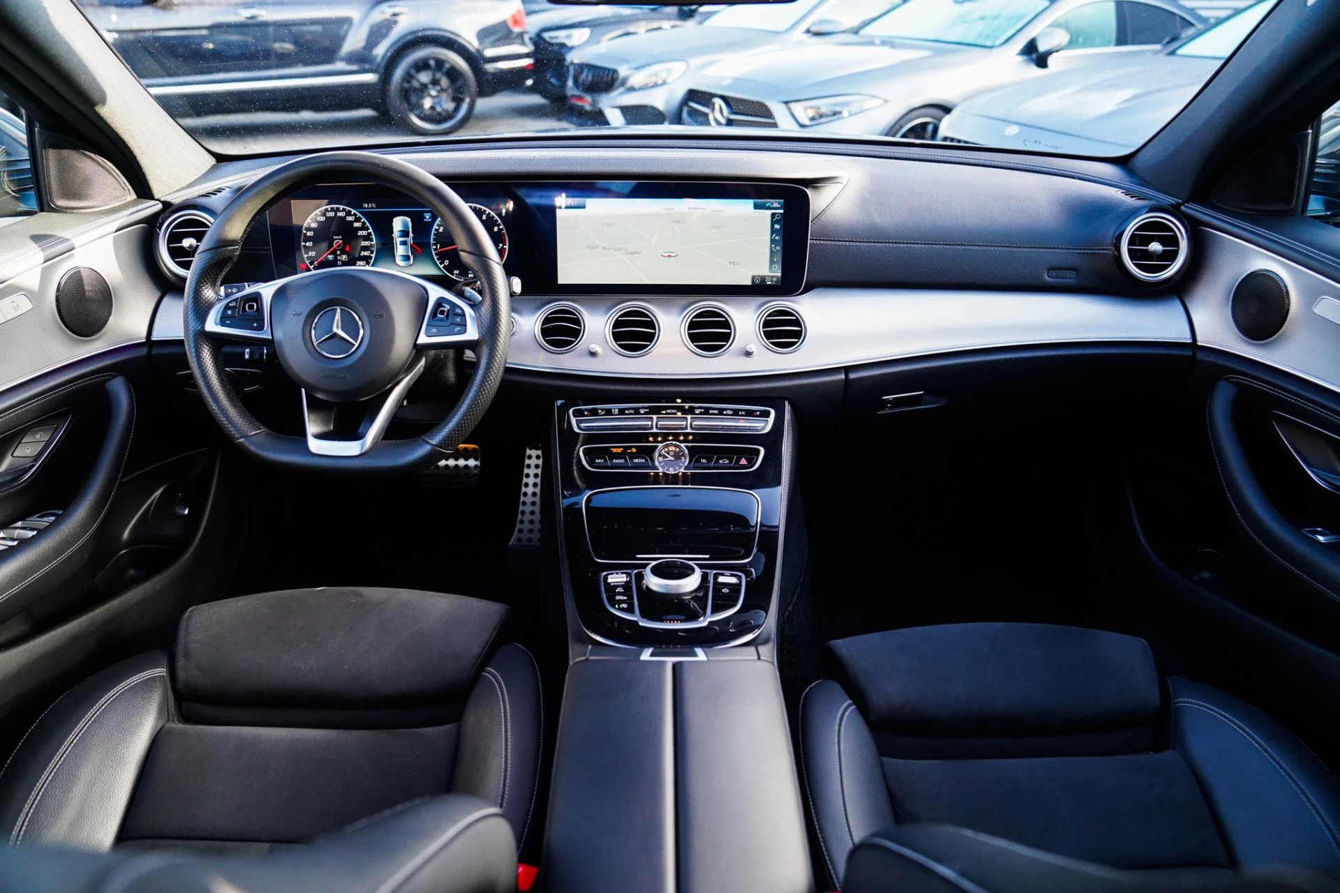 Hoofdafbeelding Mercedes-Benz E-Klasse