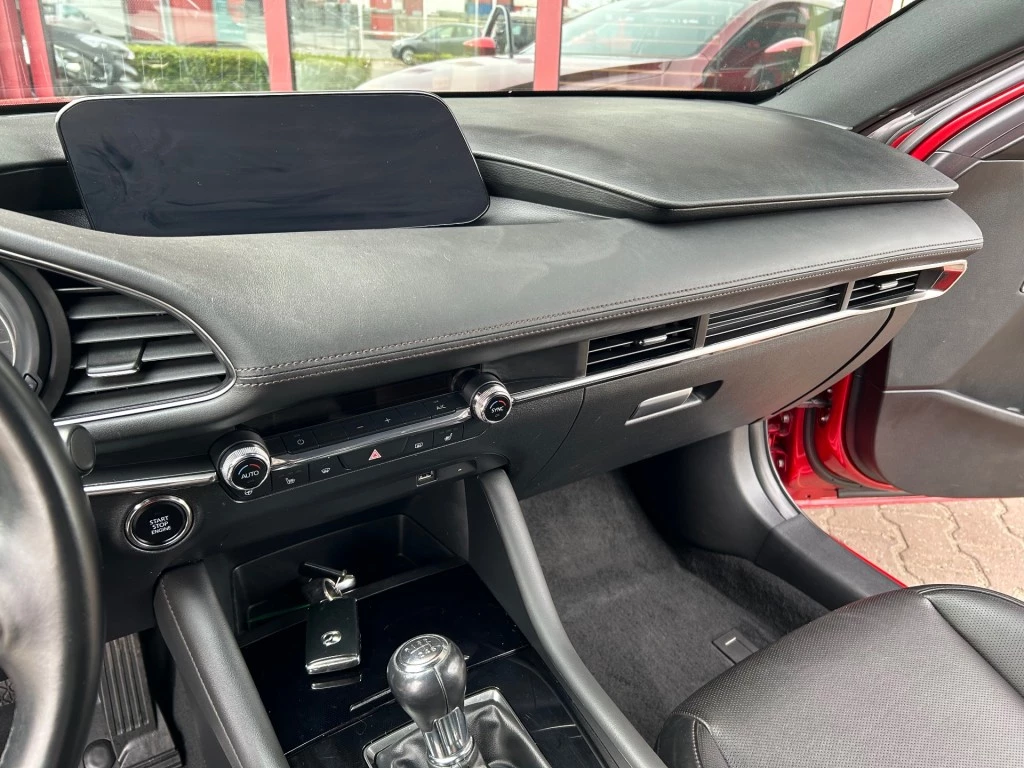 Hoofdafbeelding Mazda 3