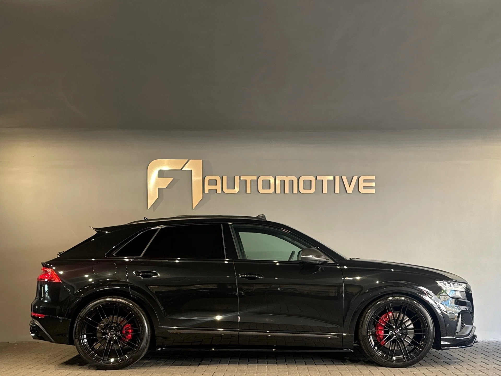Hoofdafbeelding Audi Q8