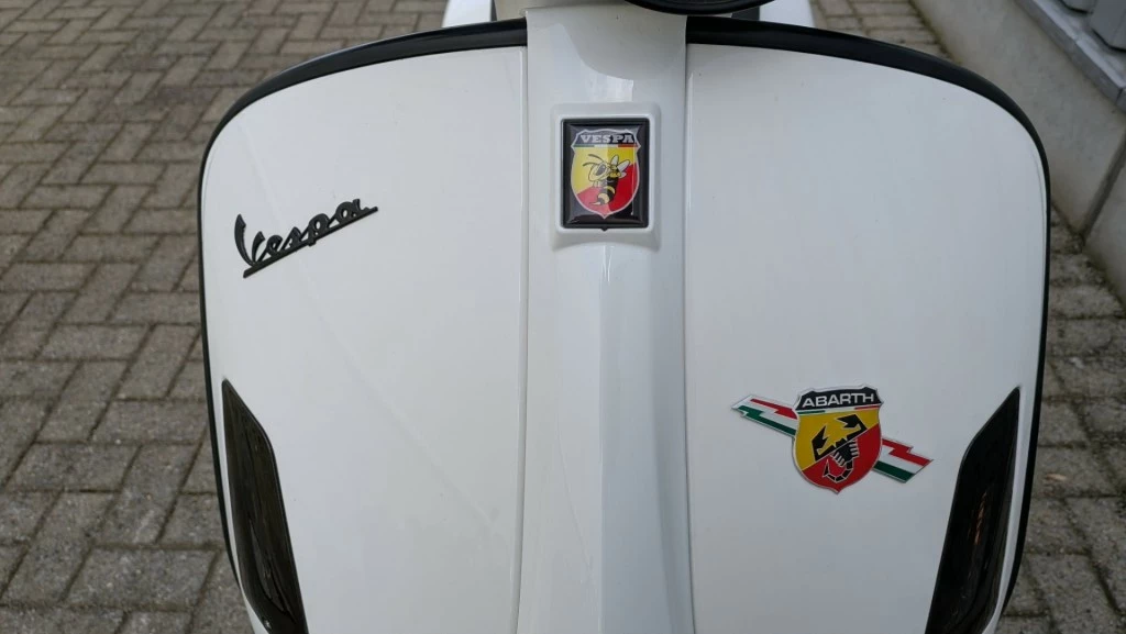 Hoofdafbeelding Vespa GTS