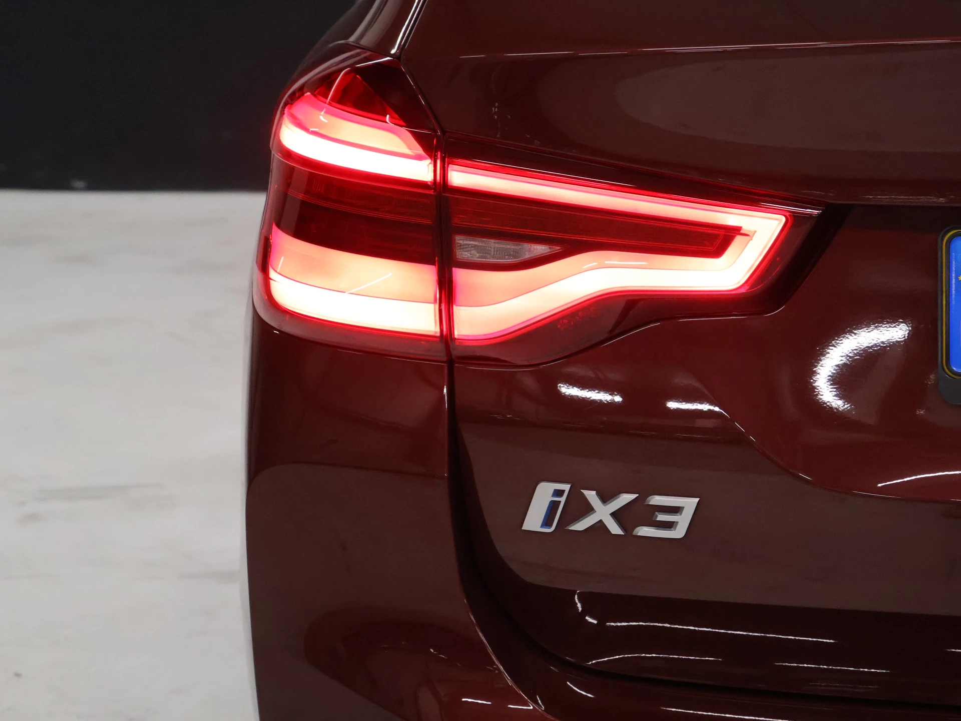 Hoofdafbeelding BMW iX3