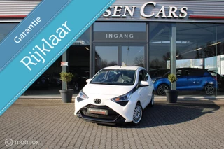 Hoofdafbeelding Toyota Aygo Toyota Aygo 1.0 VVT-i x-first/Navi/Tel/Cam/Lm/Airco/