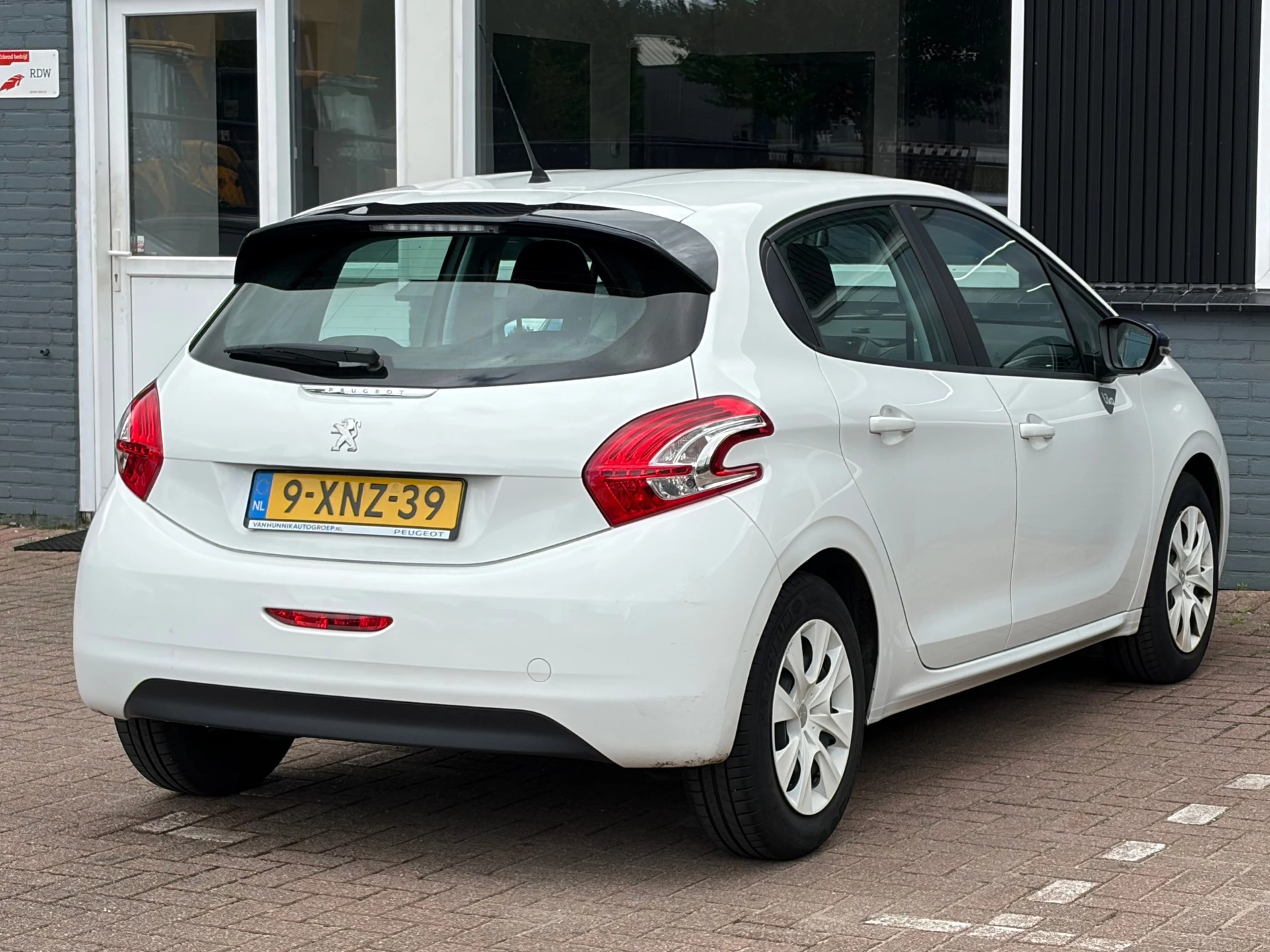 Hoofdafbeelding Peugeot 208