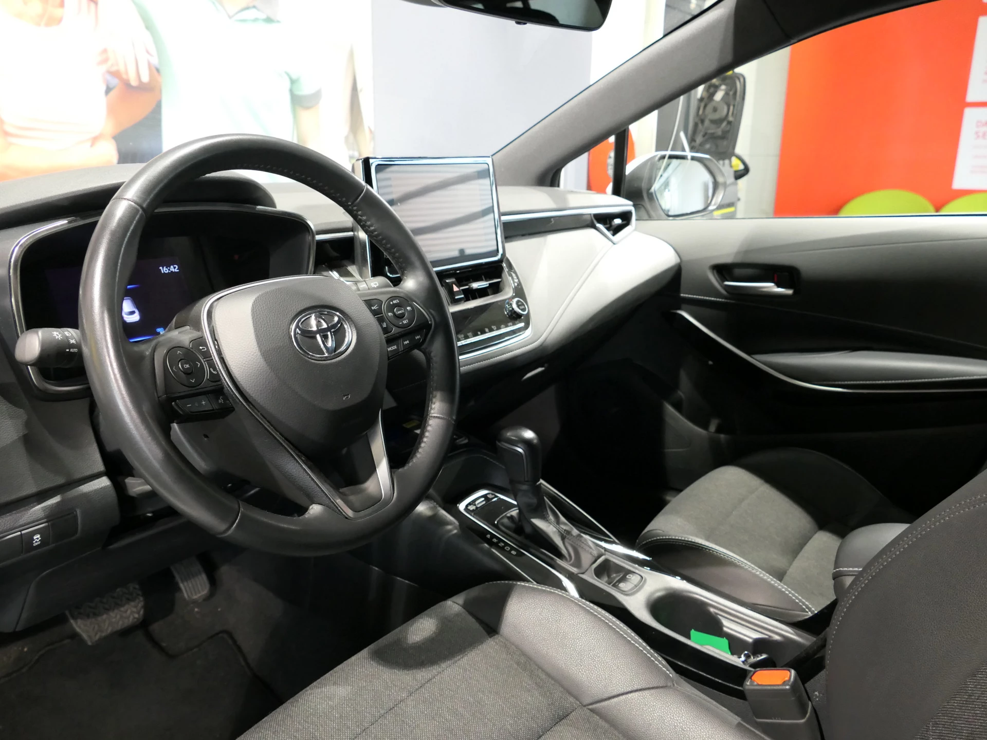 Hoofdafbeelding Toyota Corolla Touring Sports