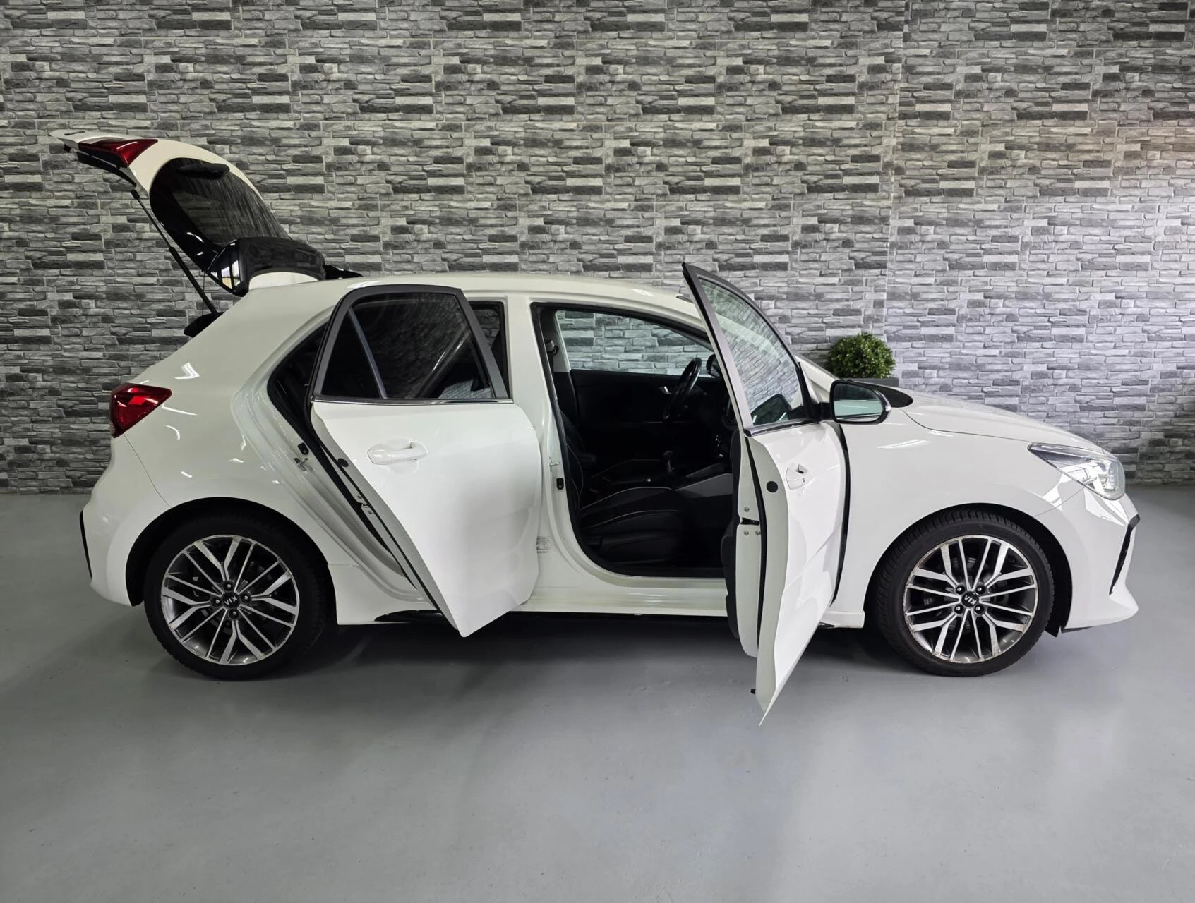 Hoofdafbeelding Kia Rio