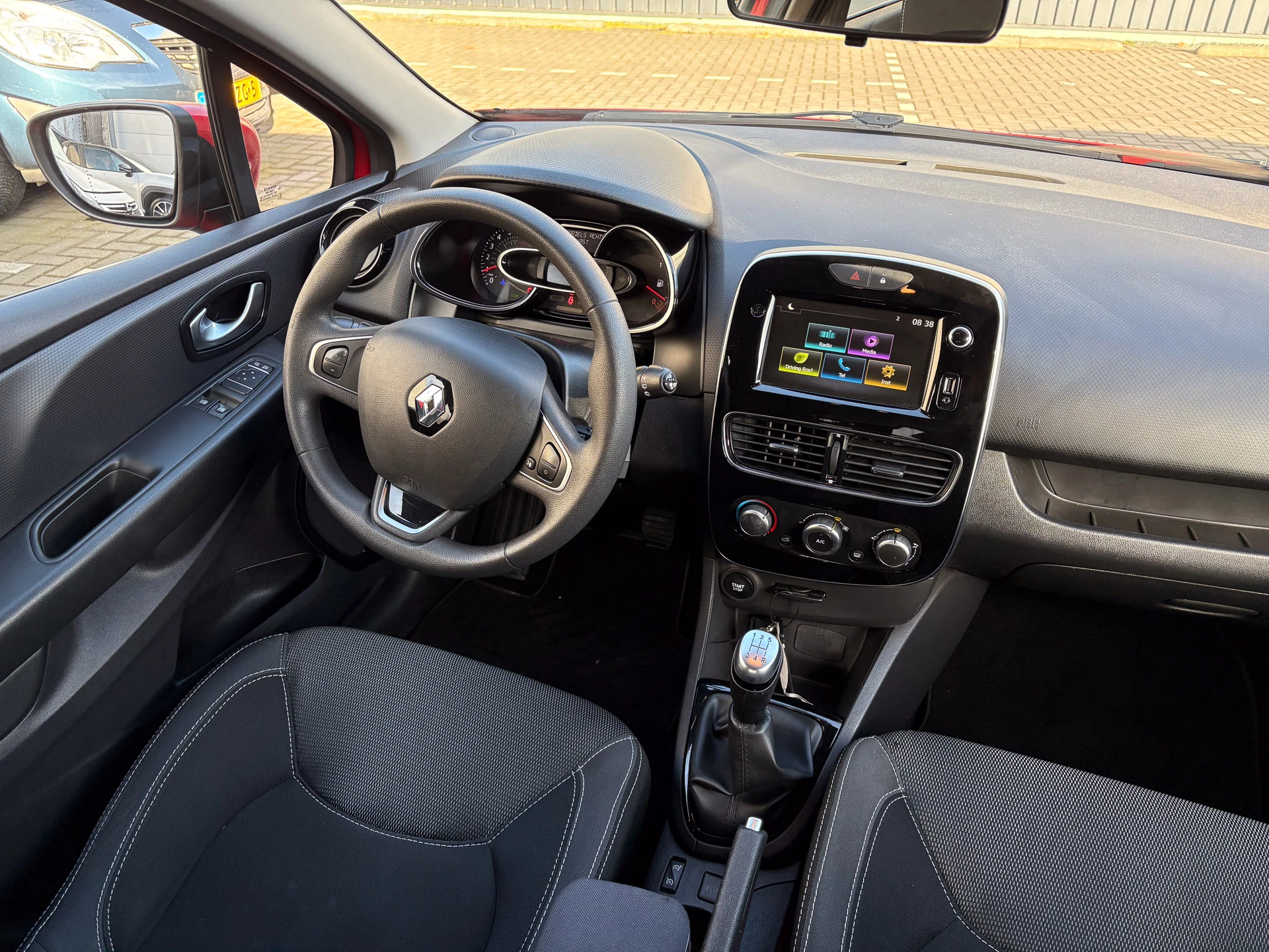 Hoofdafbeelding Renault Clio
