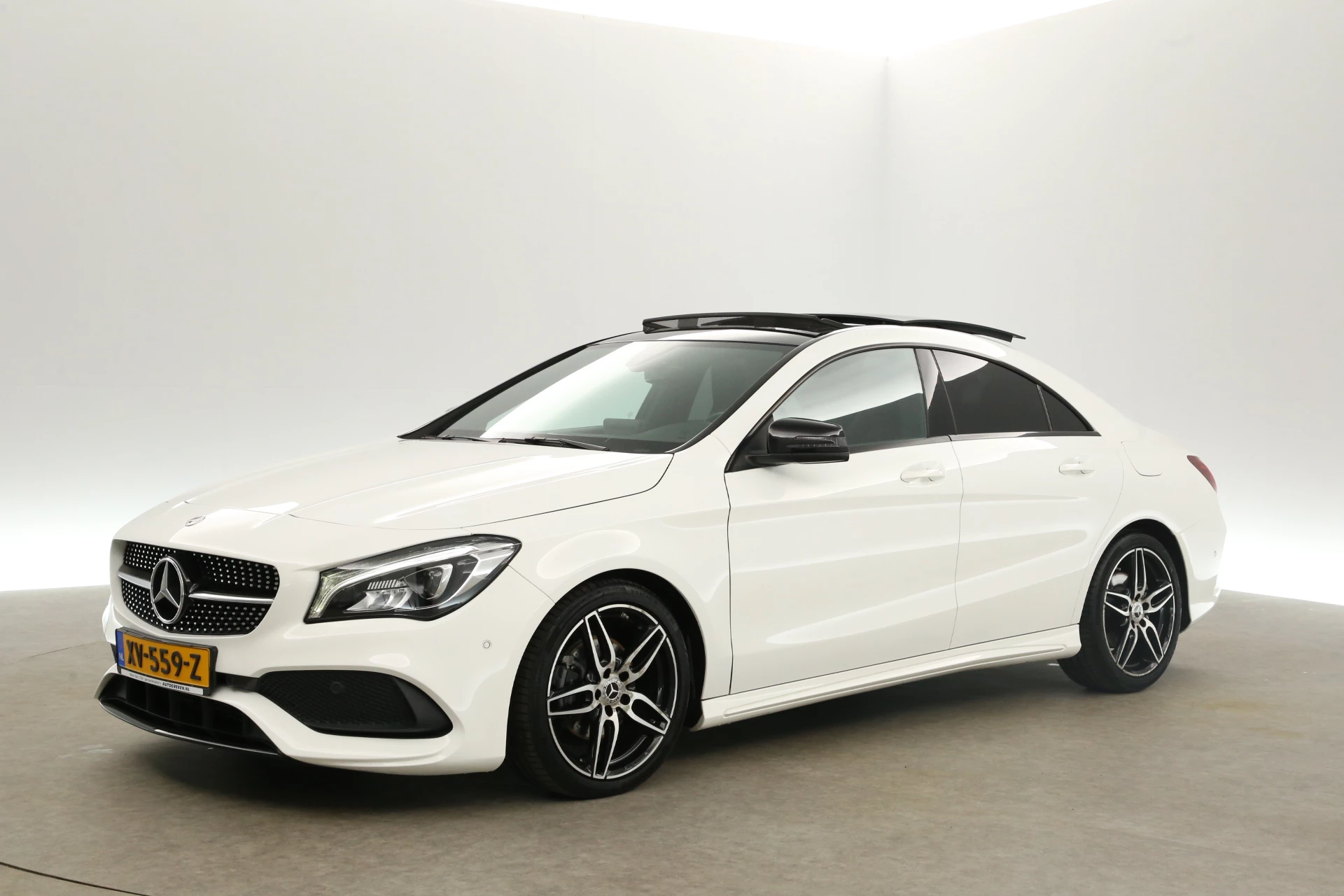 Hoofdafbeelding Mercedes-Benz CLA