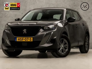 Peugeot 2008 1.2 PureTech Sport Automaat (APPLE CARPLAY, GROOT NAVI, LM VELGEN, SPORTSTOELEN, LED KOPLAMPEN, PARKEERSENSOREN, LANE ASSIST, NIEUWSTAAT)