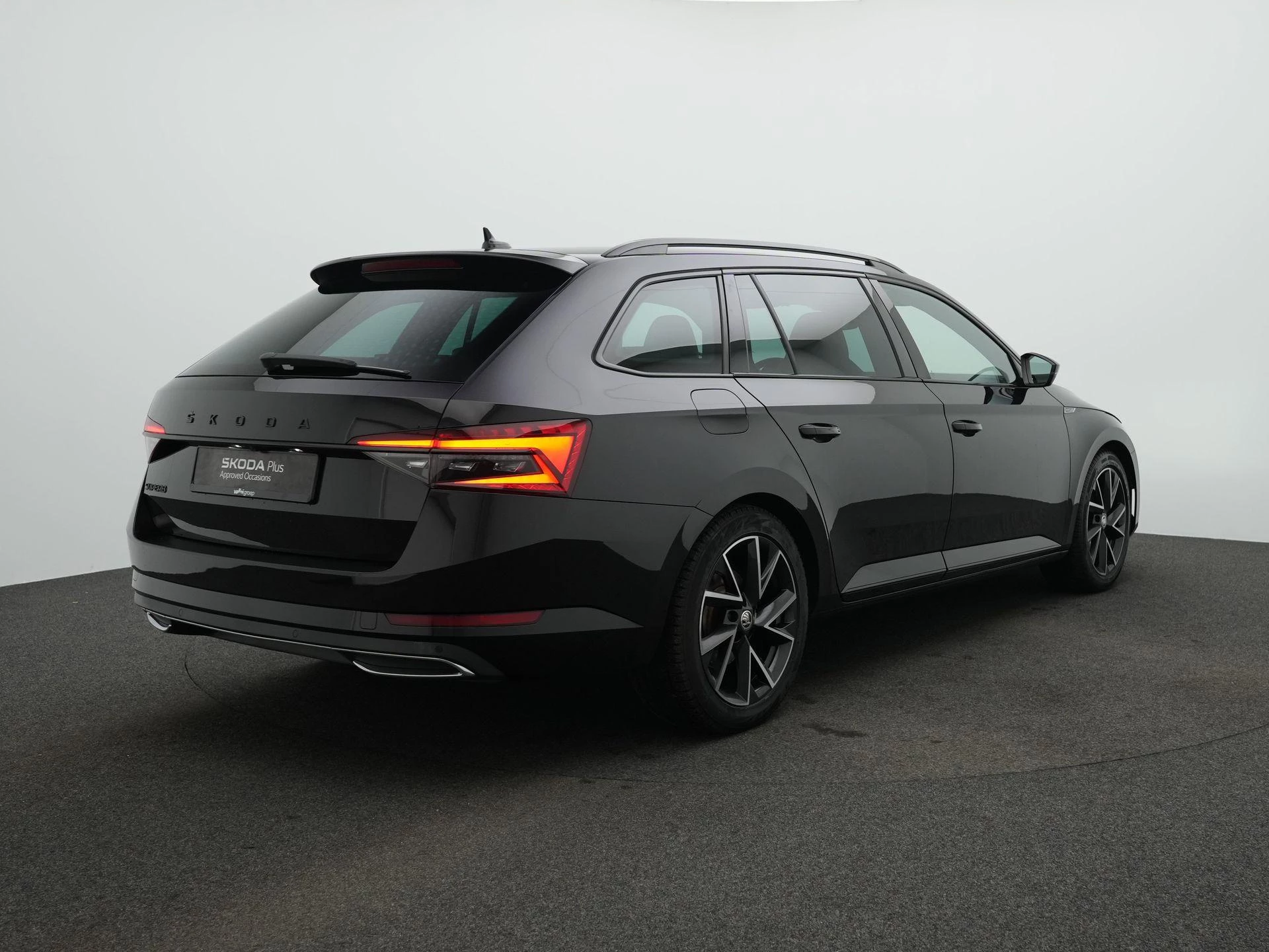 Hoofdafbeelding Škoda Superb