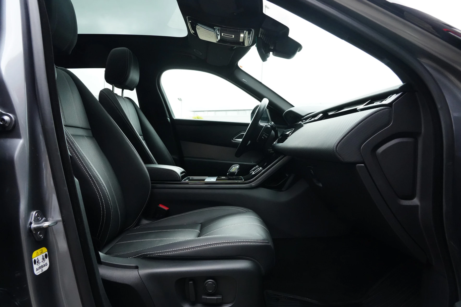 Hoofdafbeelding Land Rover Range Rover Velar
