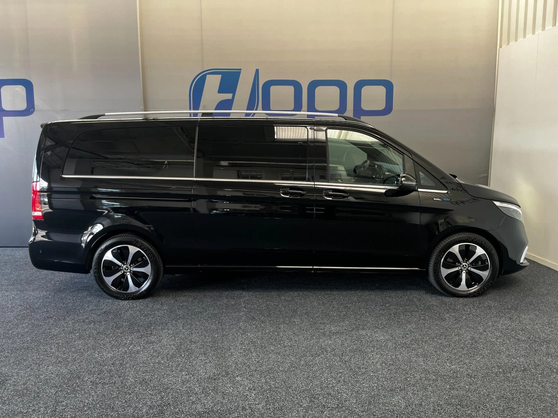 Hoofdafbeelding Mercedes-Benz EQV