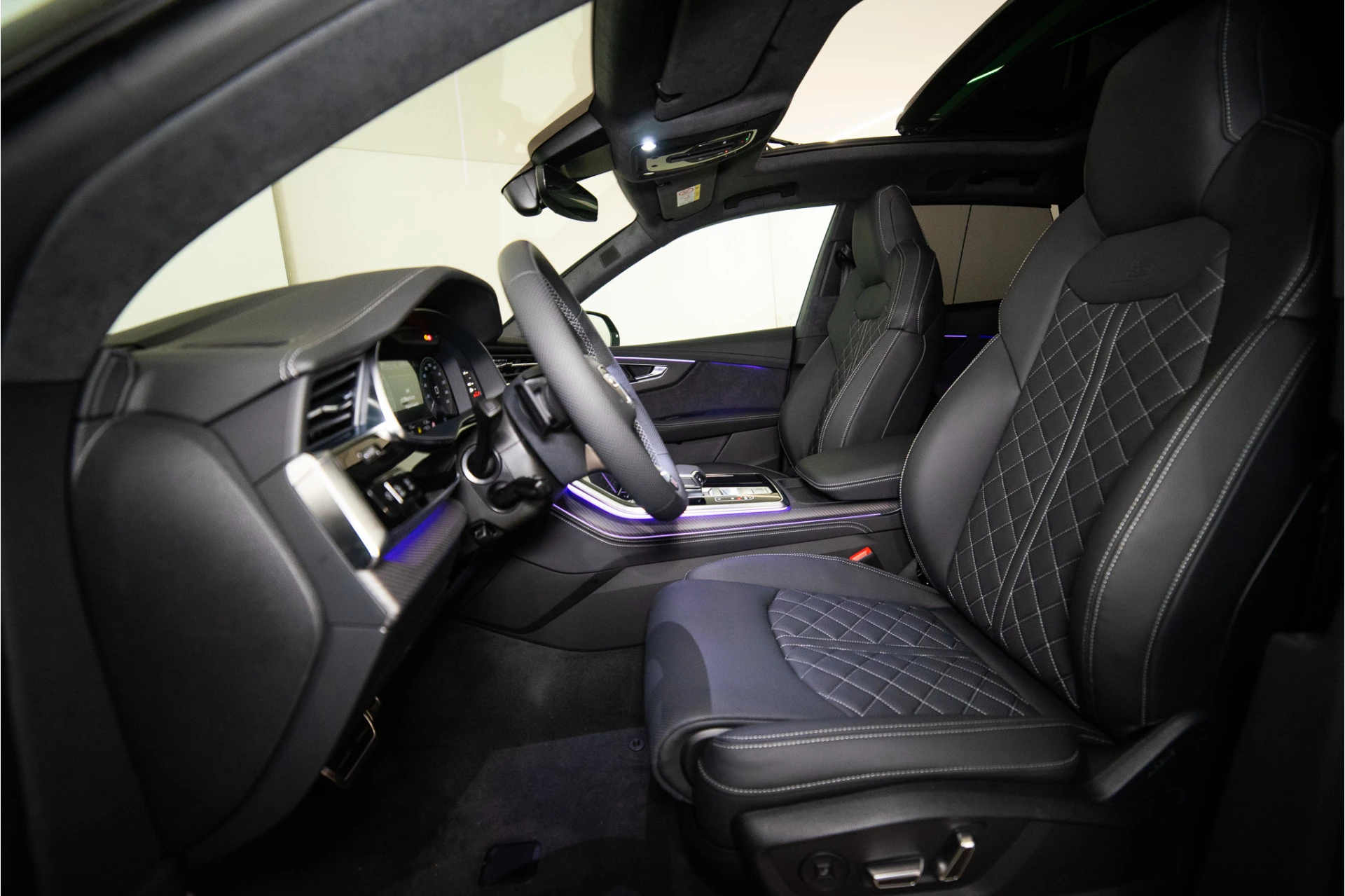 Hoofdafbeelding Audi Q8