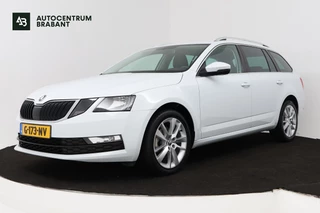 Skoda Octavia Combi 1.5 TSI Greentech Business Edition (STOELVERWARMING, AUTOMAAT, NAVIGATIE, CARPLAY, CRUISE, PARKEERSENSOREN)