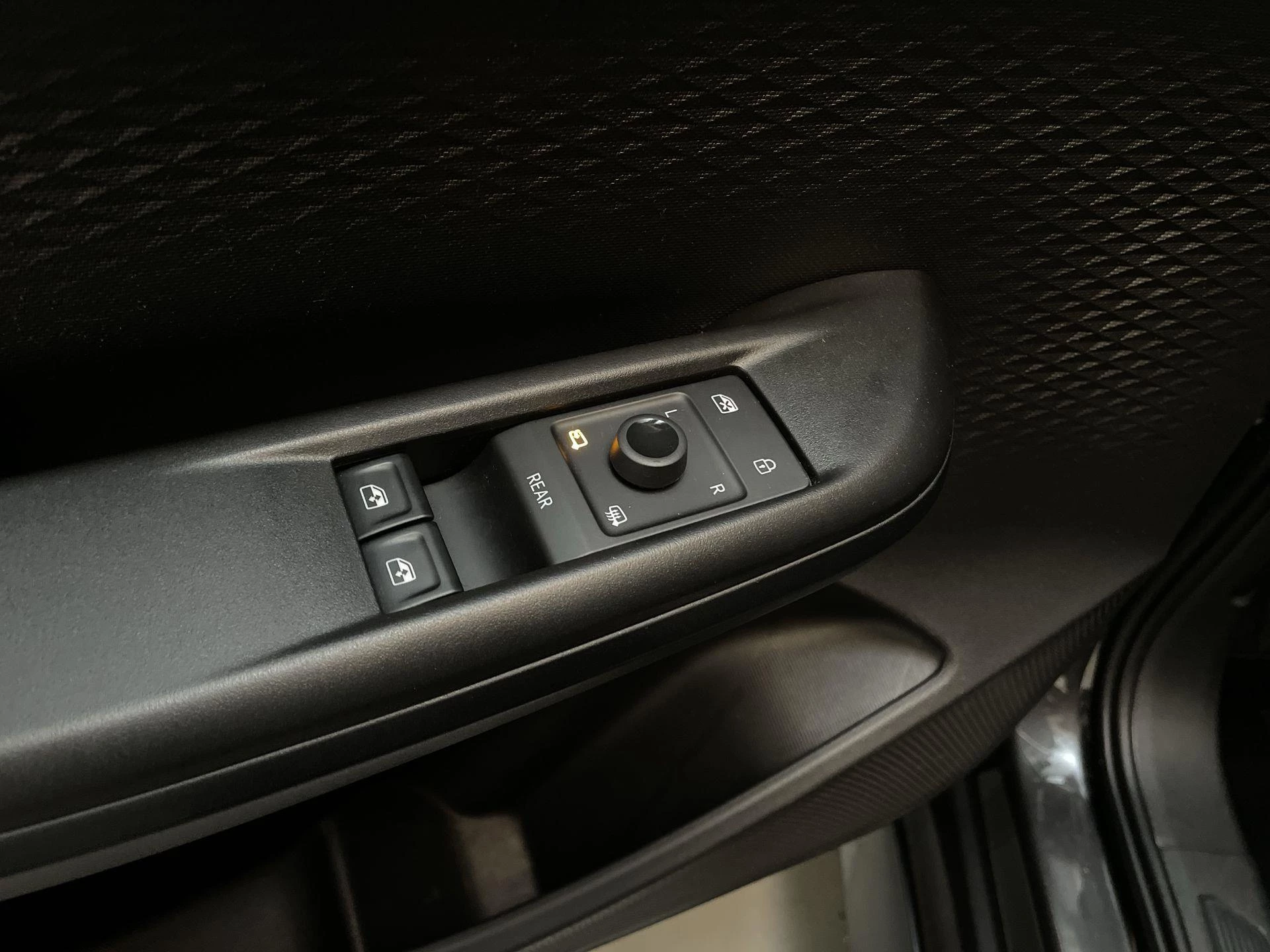 Hoofdafbeelding CUPRA Born