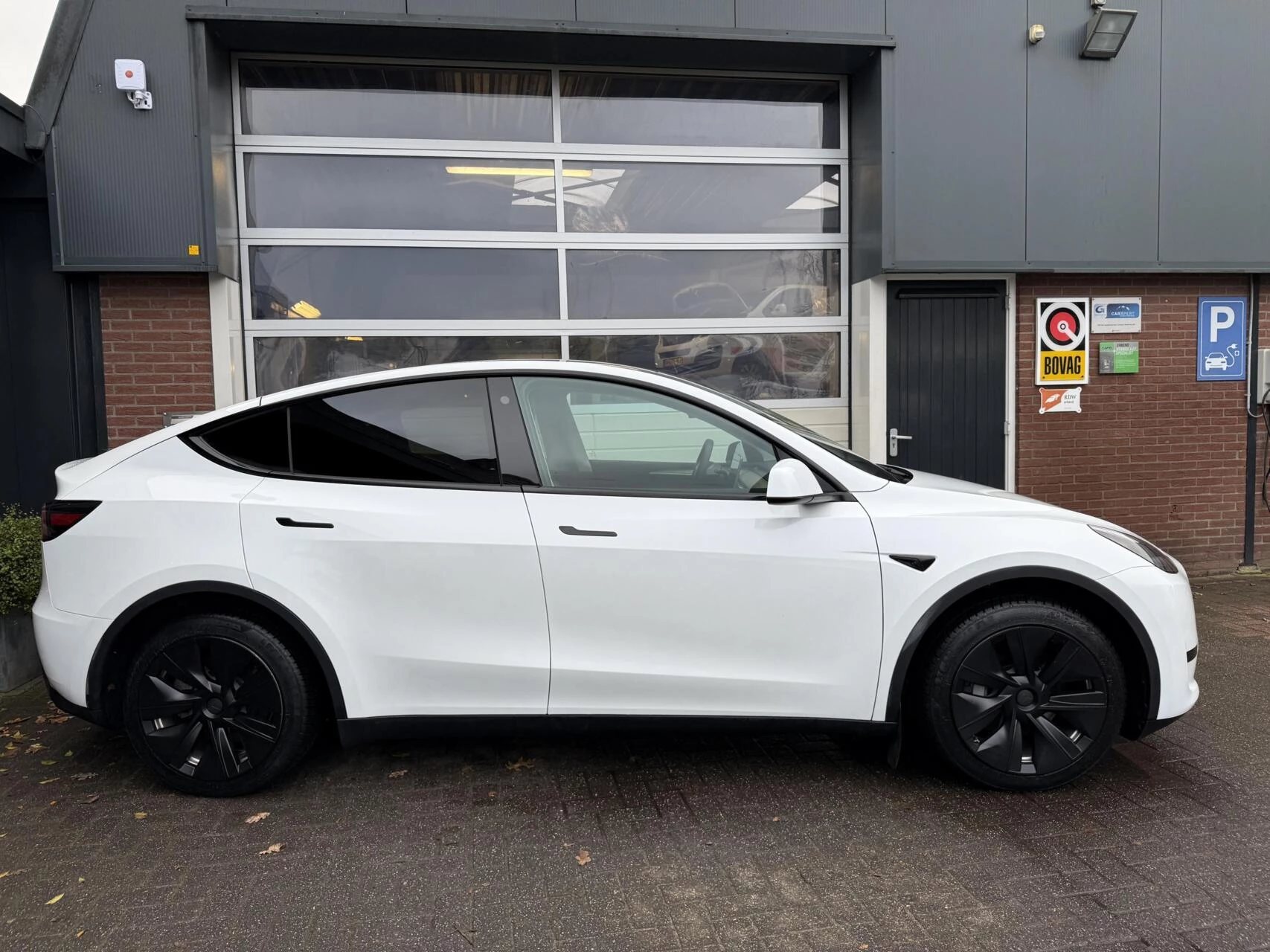 Hoofdafbeelding Tesla Model Y