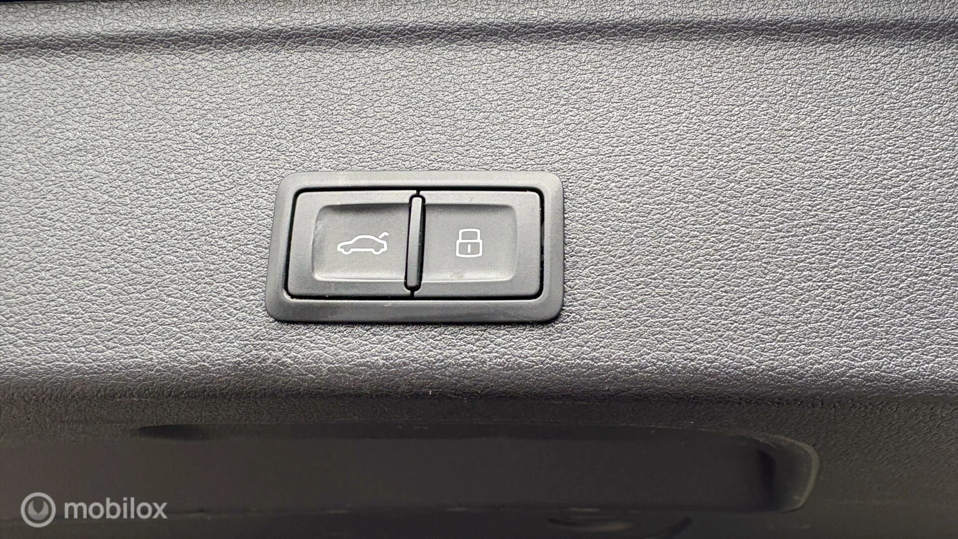 Hoofdafbeelding Audi S4