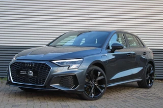 Audi A3 Sportback 40 TFSIe |3x S-Line | Camera| Sfeerverlichting | Apple Carplay | Keyless | Dodehoek assistent |