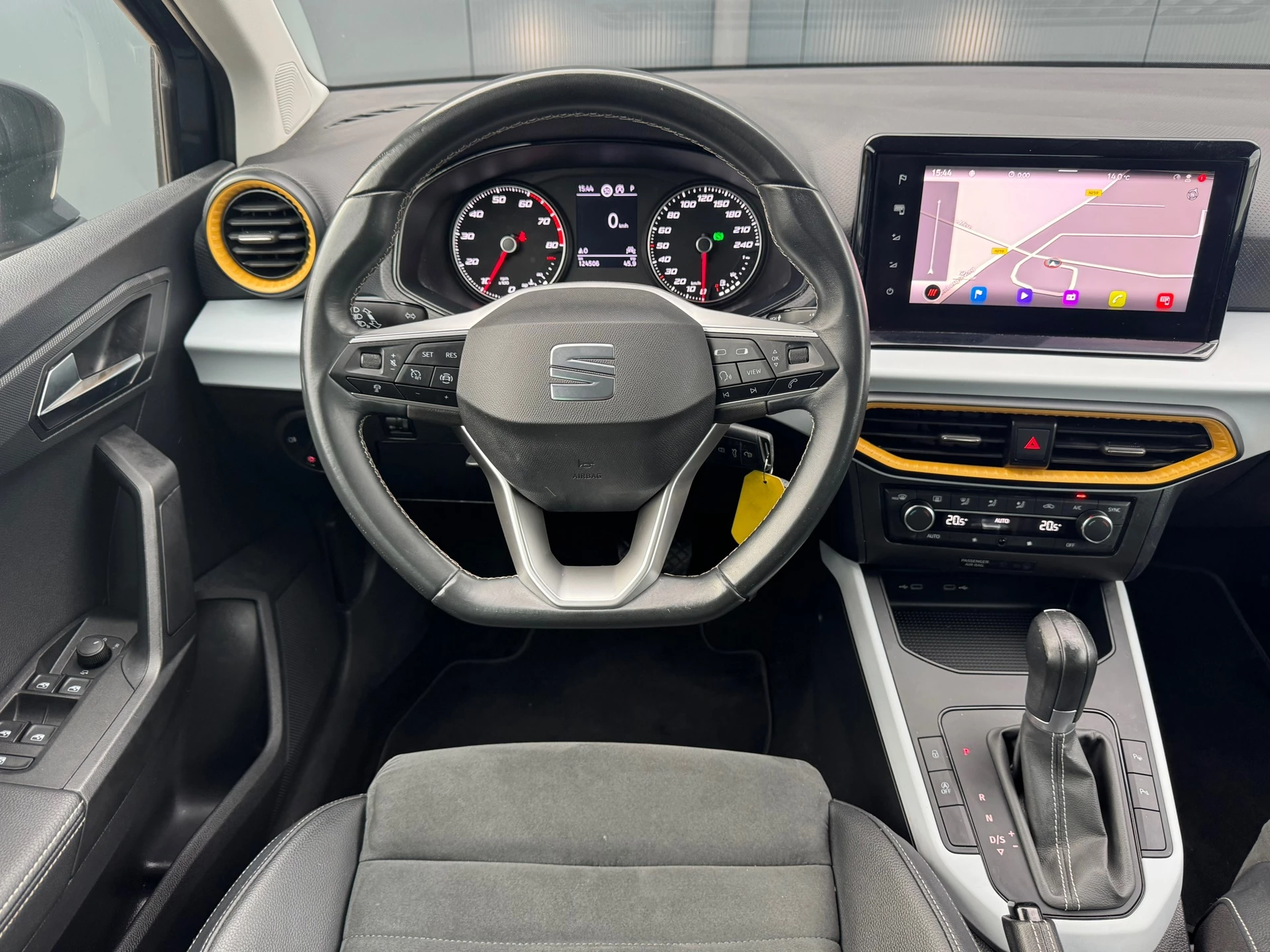 Hoofdafbeelding SEAT Arona